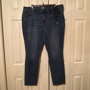 Old Navy Mid-rise Curvy Skinny Jeans Size 18
